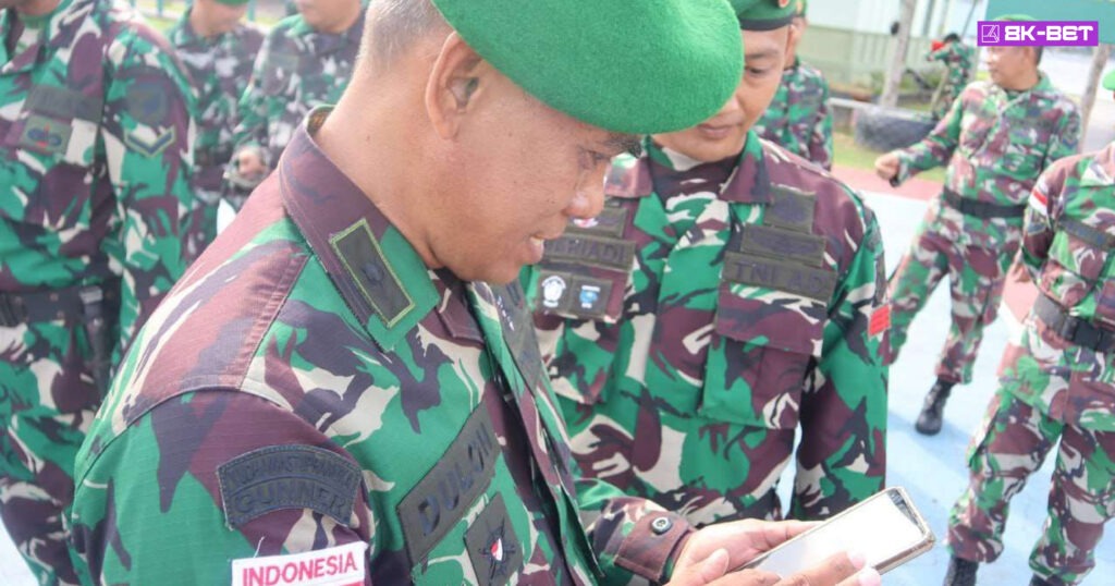 TNI Geledah Judi Online
