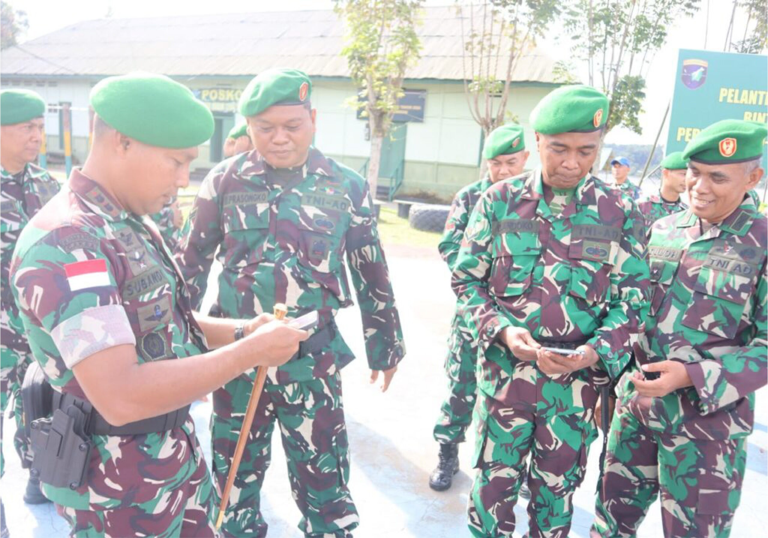 TNI Geledah Judi Online